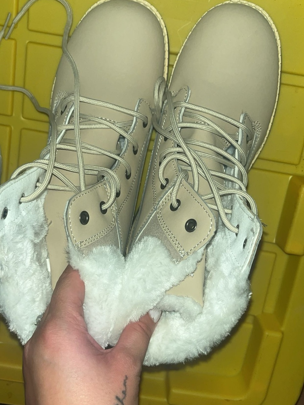 Women’s Faux-Fur Lined Beige Winter Boots